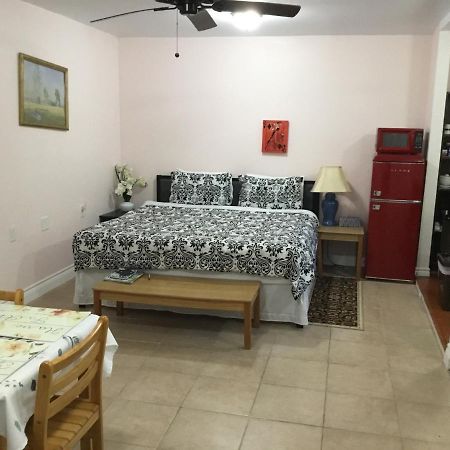 Studio Apartment At Historical House Galveston Ngoại thất bức ảnh